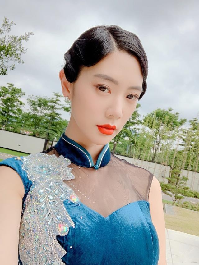 双碟秀直播 暗房密语